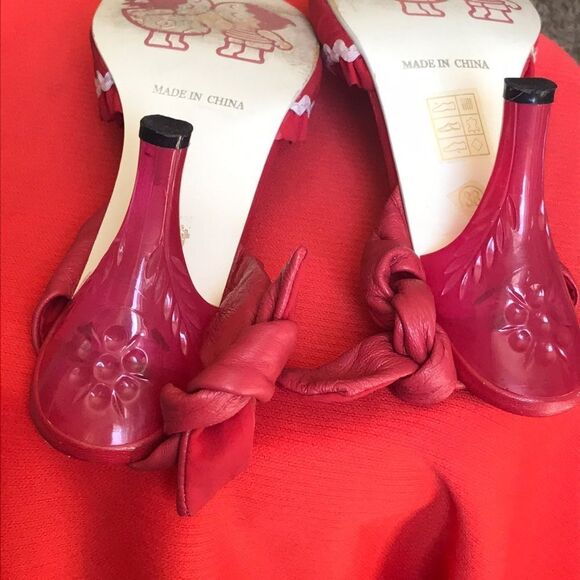 VTG,Red Kitten Heels by Irregular Choice Size 38 - Picture 15 of 16